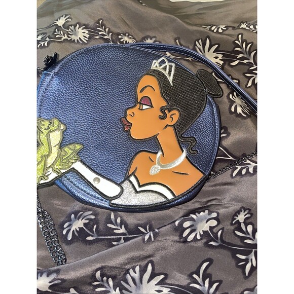 Danielle Nicole X Disney Princess And The Frog Tiana Crossbody Bag - Picture 1 of 16
